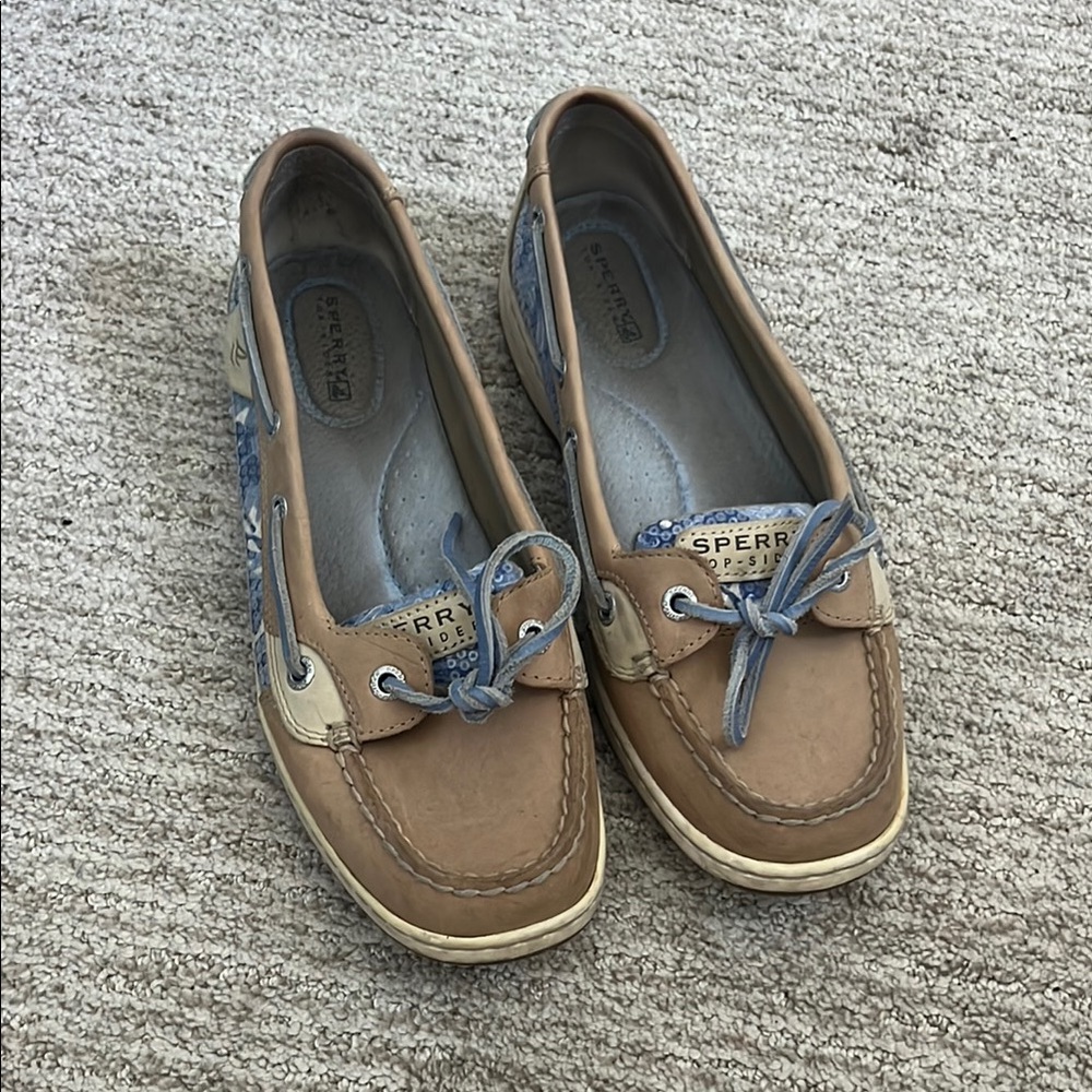 Sperry Tan and Blue Loafers with Moccasin Stitching